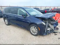 2C4RC1DG2HR512968 2017 CHRYSLER PACIFICA