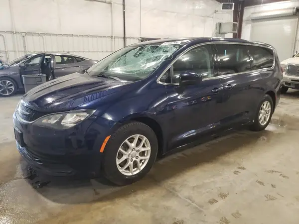 2C4RC1DG2HR513179 2017 CHRYSLER PACIFICA - Image 1