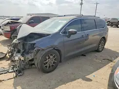 2C4RC1DG2HR516731 2017 CHRYSLER PACIFICA