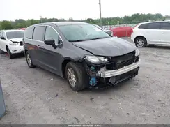 2C4RC1DG2HR523842 2017 CHRYSLER PACIFICA