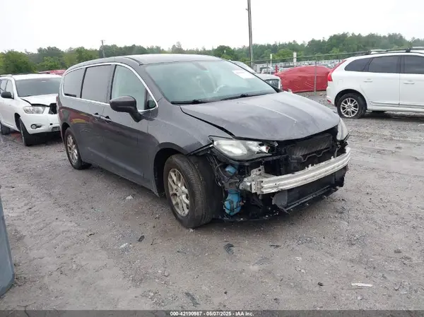 2C4RC1DG2HR523842 2017 CHRYSLER PACIFICA - Image 1