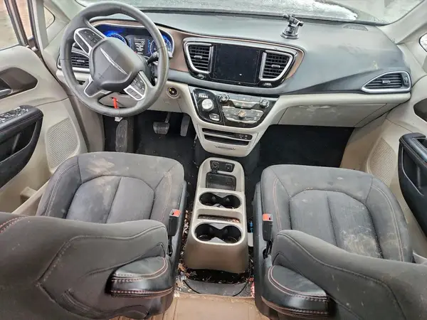 2C4RC1DG2HR550720 2017 CHRYSLER PACIFICA - Image 8