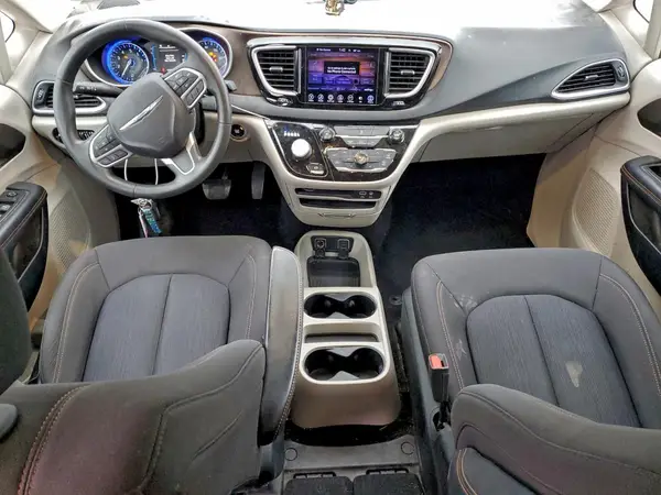2C4RC1DG2HR551303 2017 CHRYSLER PACIFICA - Image 8