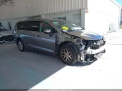 2C4RC1DG2HR552256 2017 CHRYSLER PACIFICA