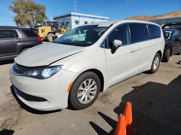 2C4RC1DG2HR565590 2017 CHRYSLER PACIFICA - Image 1