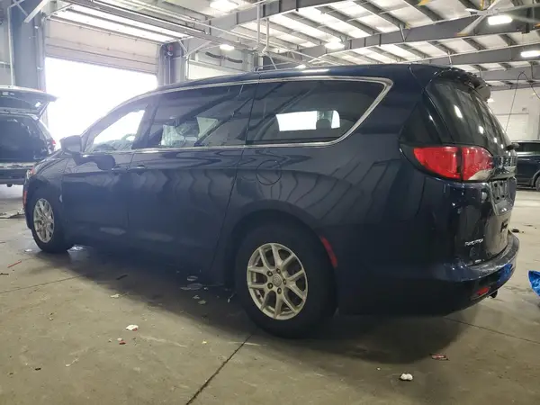 2C4RC1DG2HR565931 2017 CHRYSLER PACIFICA - Image 2
