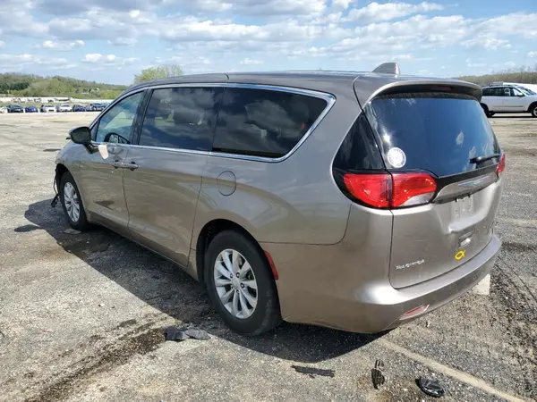 2C4RC1DG2HR578081 2017 CHRYSLER PACIFICA - Image 2