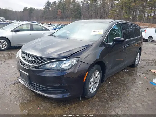 2C4RC1DG2HR609295 2017 CHRYSLER PACIFICA - Image 2