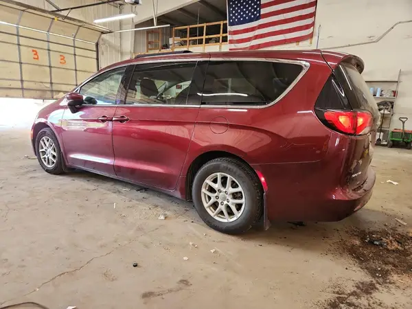 2C4RC1DG2HR609376 2017 CHRYSLER PACIFICA - Image 2
