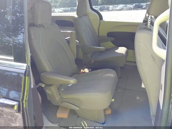 2C4RC1DG2HR611502 2017 CHRYSLER PACIFICA - Image 8