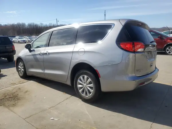 2C4RC1DG2HR676477 2017 CHRYSLER PACIFICA - Image 2