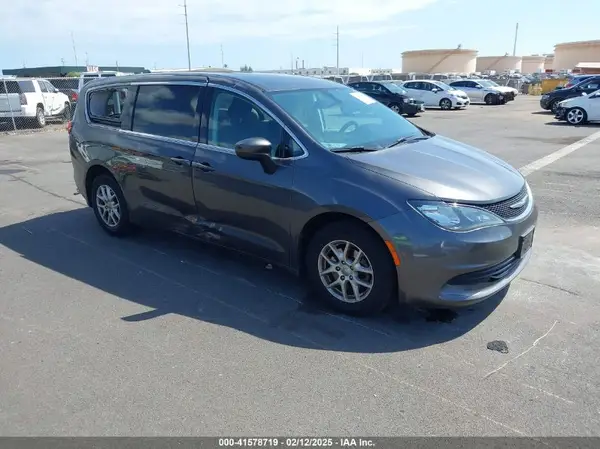 2C4RC1DG2HR722132 2017 CHRYSLER PACIFICA - Image 1