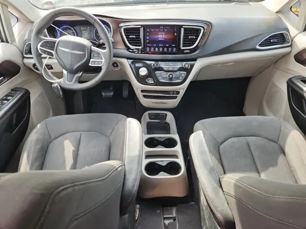 2C4RC1DG2HR835966 2017 CHRYSLER PACIFICA - Image 8