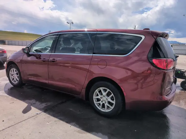 2C4RC1DG2HR836938 2017 CHRYSLER PACIFICA - Image 2