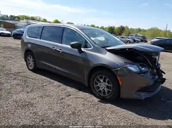 2C4RC1DG2HR837135 2017 CHRYSLER PACIFICA