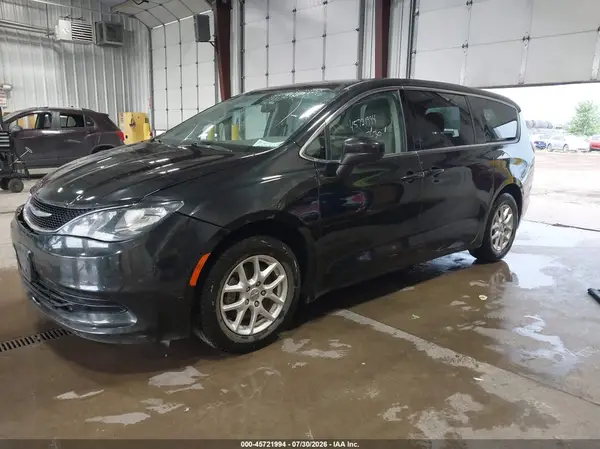 2C4RC1DG2JR148704 2018 CHRYSLER PACIFICA - Image 2