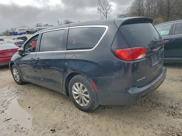 2C4RC1DG3HR511313 2017 CHRYSLER PACIFICA - Image 2