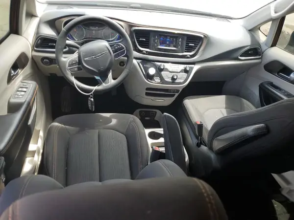 2C4RC1DG3HR512798 2017 CHRYSLER PACIFICA - Image 8