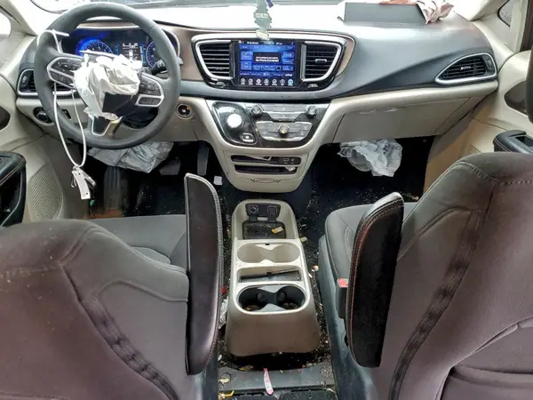 2C4RC1DG3HR579403 2017 CHRYSLER PACIFICA - Image 8