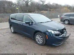 2C4RC1DG3HR592796 2017 CHRYSLER PACIFICA