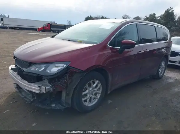 2C4RC1DG3HR608768 2017 CHRYSLER PACIFICA - Image 2