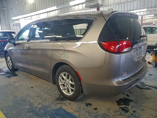2C4RC1DG3HR609533 2017 CHRYSLER PACIFICA - Image 2