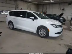2C4RC1DG3HR610455 2017 CHRYSLER PACIFICA