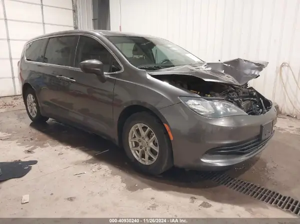 2C4RC1DG3HR610620 2017 CHRYSLER PACIFICA - Image 1