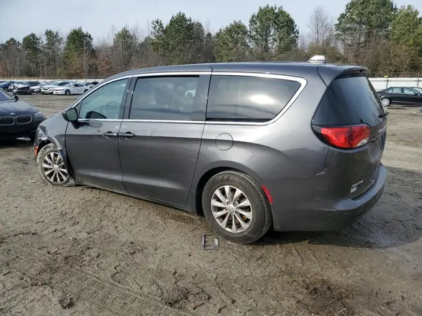 2C4RC1DG3HR633900 2017 CHRYSLER PACIFICA - Image 2