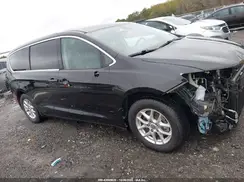 2C4RC1DG3HR655072 2017 CHRYSLER PACIFICA