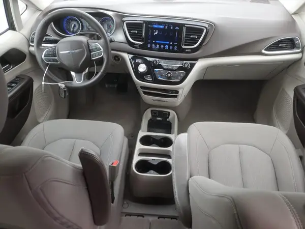 2C4RC1DG3HR676777 2017 CHRYSLER PACIFICA - Image 8