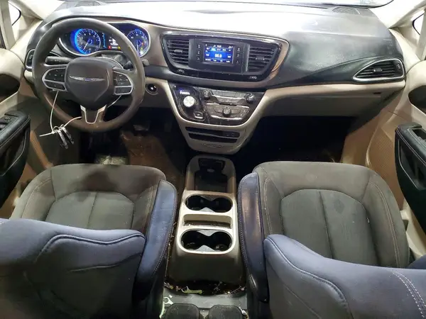 2C4RC1DG3HR684149 2017 CHRYSLER PACIFICA - Image 8