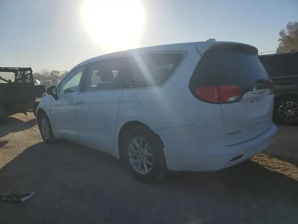 2C4RC1DG3HR804841 2017 CHRYSLER PACIFICA - Image 2