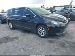 2C4RC1DG3HR837094 2017 CHRYSLER PACIFICA