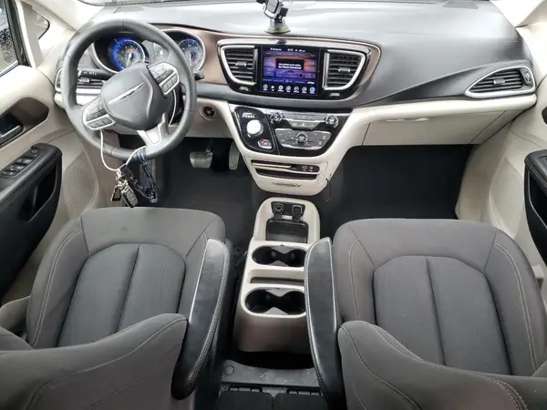 2C4RC1DG4HR508615 2017 CHRYSLER PACIFICA - Image 8