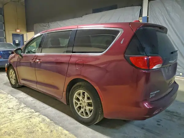 2C4RC1DG4HR518139 2017 CHRYSLER PACIFICA - Image 2