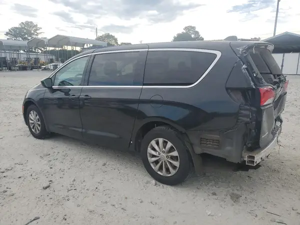 2C4RC1DG4HR520487 2017 CHRYSLER PACIFICA - Image 2