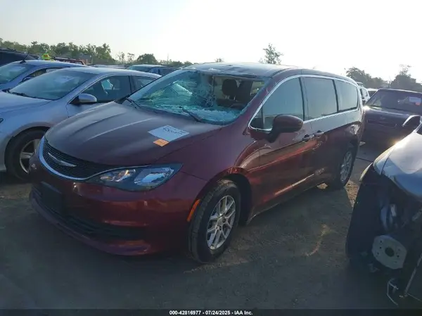 2C4RC1DG4HR531974 2017 CHRYSLER PACIFICA - Image 2