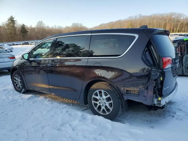 2C4RC1DG4HR577501 2017 CHRYSLER PACIFICA - Image 2