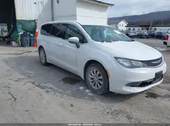 2C4RC1DG4HR592418 2017 CHRYSLER PACIFICA