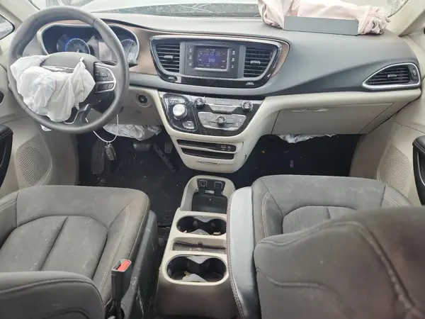 2C4RC1DG4HR593441 2017 CHRYSLER PACIFICA - Image 8