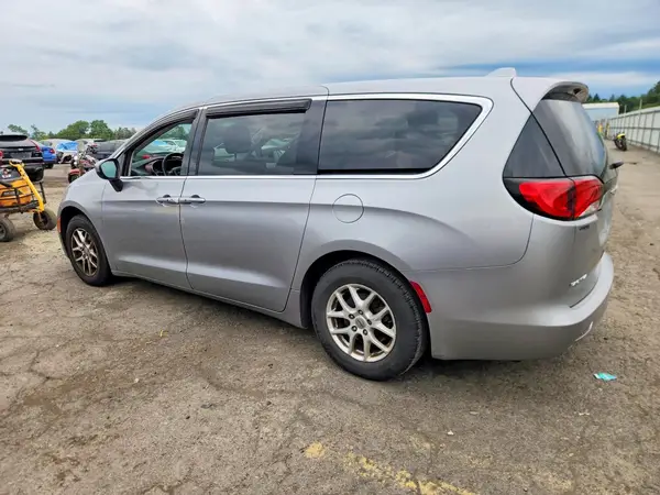 2C4RC1DG4HR610304 2017 CHRYSLER PACIFICA - Image 2