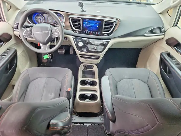2C4RC1DG4HR610304 2017 CHRYSLER PACIFICA - Image 8