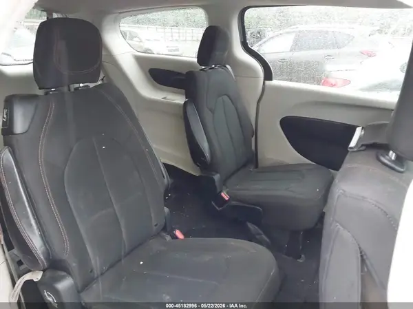 2C4RC1DG4HR621254 2017 CHRYSLER PACIFICA - Image 8