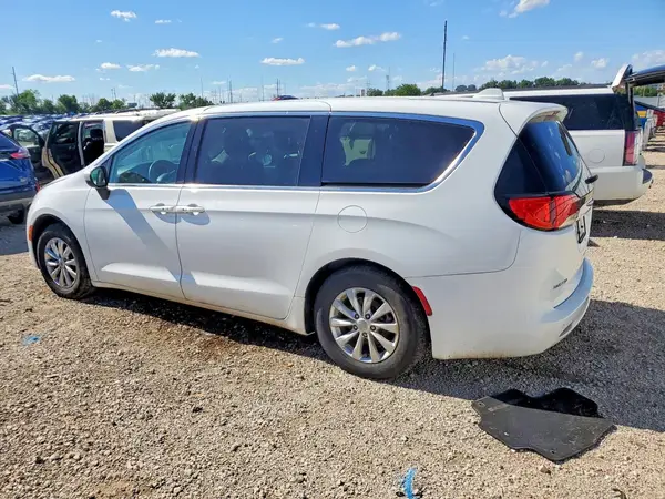 2C4RC1DG4HR634389 2017 CHRYSLER PACIFICA - Image 2