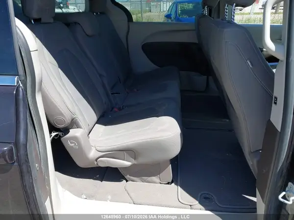 2C4RC1DG4HR660281 2017 CHRYSLER PACIFICA - Image 8