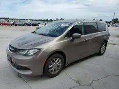 2C4RC1DG4HR663696 2017 CHRYSLER PACIFICA