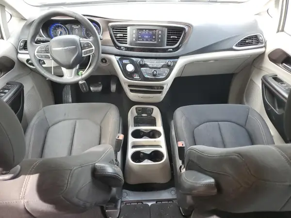 2C4RC1DG4HR663696 2017 CHRYSLER PACIFICA - Image 8
