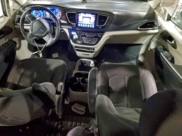 2C4RC1DG4HR703193 2017 CHRYSLER PACIFICA - Image 8