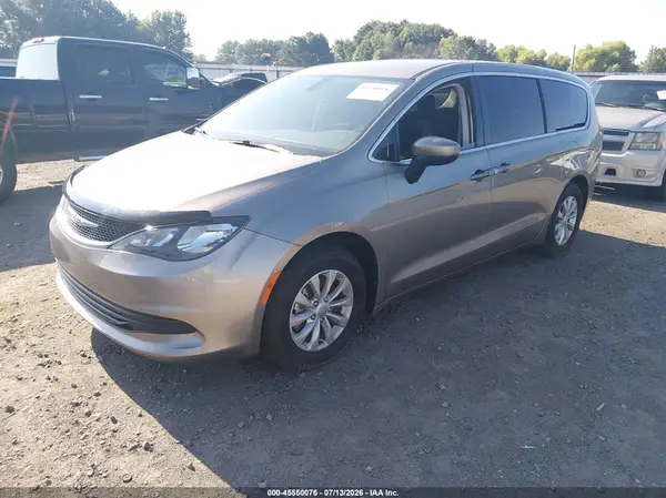 2C4RC1DG4HR703288 2017 CHRYSLER PACIFICA - Image 2